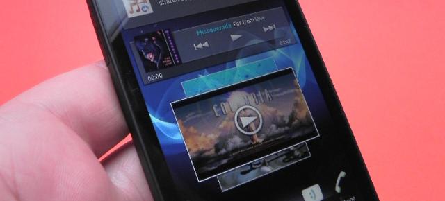 Review Sony Xperia S - Încărcare rapidă, carcasă anti-murdarire și transparență atractivă, plus mici defecte (Video)