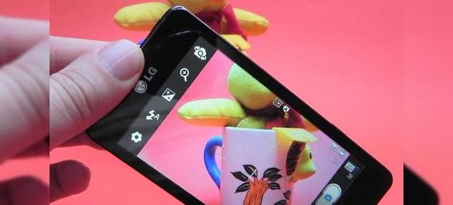 LG Optimus 3D Max vine În Europa