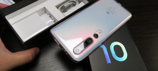 Xiaomi Mi 10 Pro 5G: Hardware supradotat peste tot, poate în afară de ecran