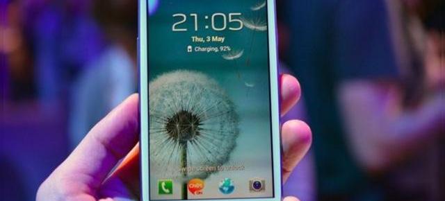 Samsung Galaxy S III folosește un display Pentile AMOLED datorită duratei de viață crescute