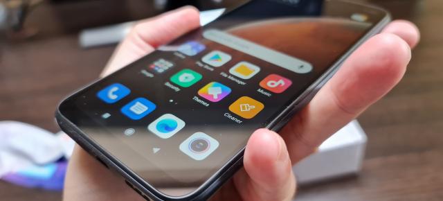 Producătorii de telefoane vor fi obligaţi de UE să scoată bloatware-ul de pe telefoane, sau să permită utilizatorilor să îl dezinstaleze
