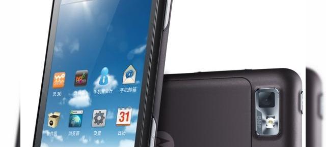 Motorola XT685, un model Motoluxe cu Android 4.0 ICS la bord