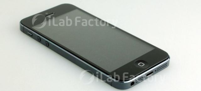 Noi imagini cu iPhone 5, de această dată complet asamblat (Video)