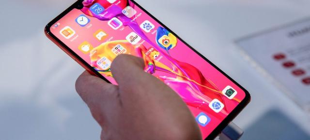 O posibilă listă de terminale compatibile cu HarmonyOS ajunge online; 42 telefoane apar menționate aici