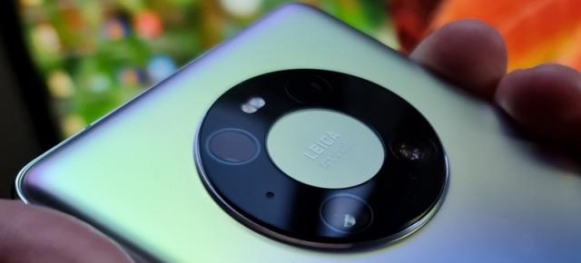 Huawei neagă zvonurile referitoare la încetarea colaborării cu Leica, apărute online în ultimele ore