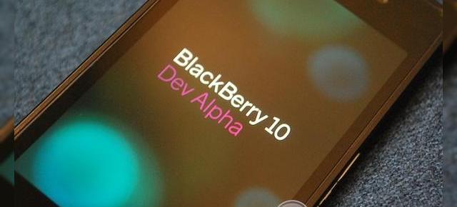 HTC ia În calcul implementarea lui BlackBerry 10 OS pe terminalele sale