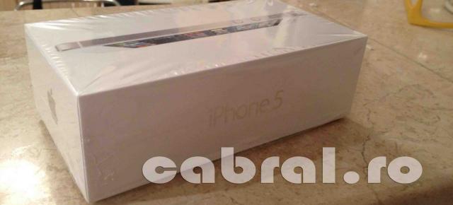 iPhone 5 unboxing În limba română cu Cabral (Video)