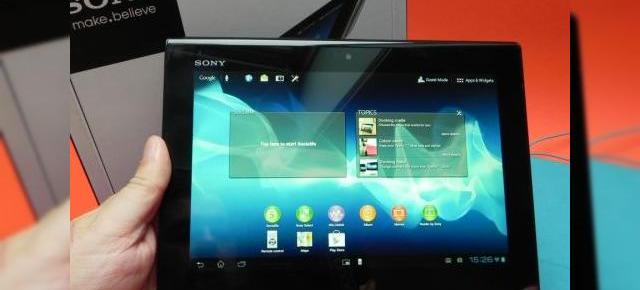 Sony Xperia Tablet S Unboxing - același design, cu mai multă putere, alură mai slim (Video)