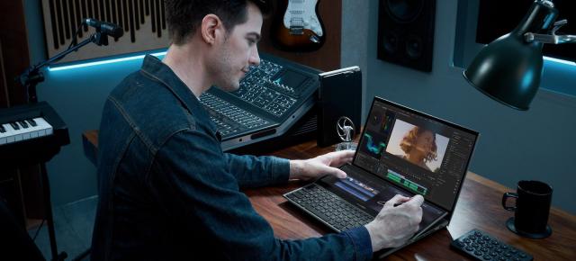 CES 2021: ASUS ZenBook Pro Duo 15 OLED debutează cu ecran 4K OLED de 15.6 inch, Core i9 și grafică NVIDIA RTX 3070