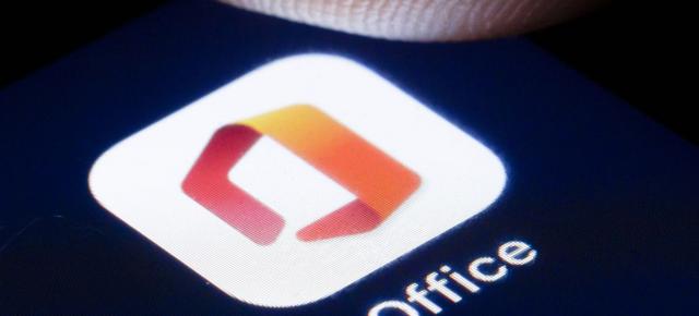 După o lungă perioadă de așteptare, utilizatorii iPad primesc o aplicație Microsoft Office unificată