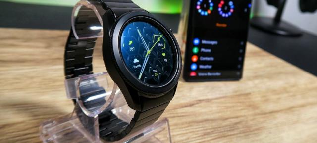 Smartwatch-urile pregătite de Samsung apar sub numele de cod "Wise" și "Fresh", sugerând o schimbare - trecerea la Wear OS
