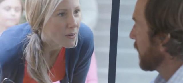 Samsung Galaxy S III are parte de o reclamă sexy, mizează pe cartea MILF!? (Video)