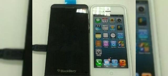 Prototip BlackBerry L Series fotografiat lângă iPhone 5... arată ca spatele său