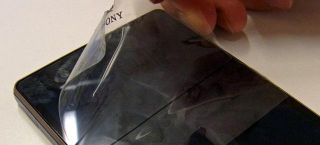 Sony Xperia Z Își pierde brandingul Sony după Înlăturarea protecției ecranului