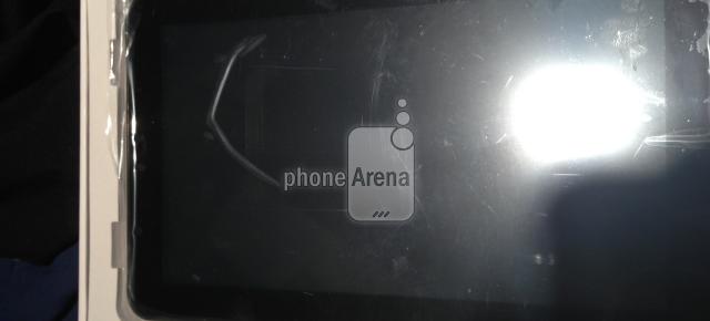 Samsung Galaxy Tab 3 fotografiat, prezentat În cutia sa; Iată și câteva noi versiuni/nume de cod!