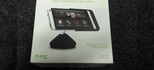 Au Început să apară accesoriile pentru HTC One la retailerii britanici: huse și dockuri