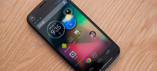 Un telefon misterios de la Motorola Își face apariția pe web, arată interesant dar nu este X Phone (Video)