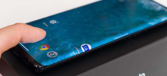 Motorola Edge 20 5G va fi disponibil în 3 configurații; Apar și detalii despre nuanțele în care va fi disponibil