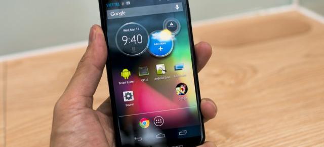 Motorola X Phone a fost amânat, ar putea sosi În august sau mai târziu (Zvon)