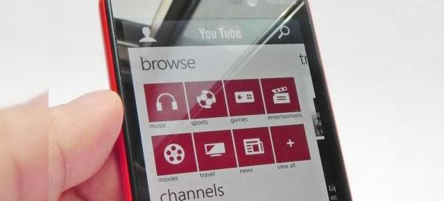 Microsoft a reușit să obțină ce a urmărit! Windows Phone va primi o aplicație YouTube oficială!