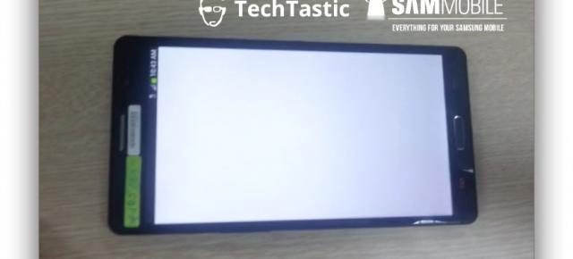 Samsung Galaxy Note III În primele imagini; Prototipul aduce ușor cu Galaxy S II și primul Note