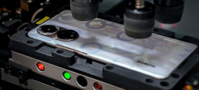 Honor și-a deschis fabrică în Shenzhen, China; 75% din procesele de producție sunt complet automatizate