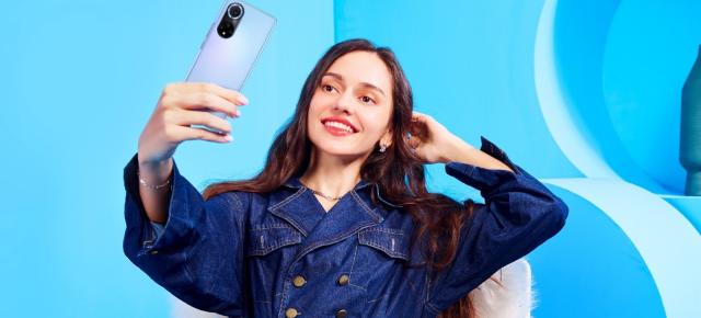 Huawei şi Selly le-au oferit tinerilor şansa de a deveni vloggeri cu ajutorul lui Huawei Nova 9: 5GANG a filmat noul clip cu acest telefon