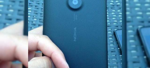 Nokia Lumia 1520 s-ar putea lansa pe 26 septembrie