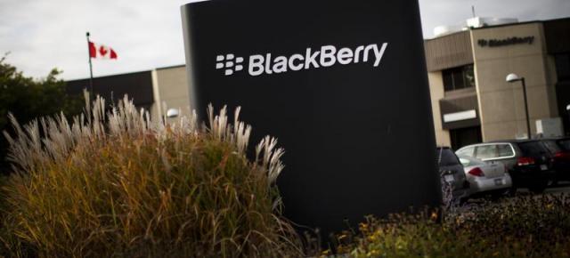 BlackBerry cumpărat de un consorțiu de investiții canadian la prețul de 4.7 miliarde de dolari