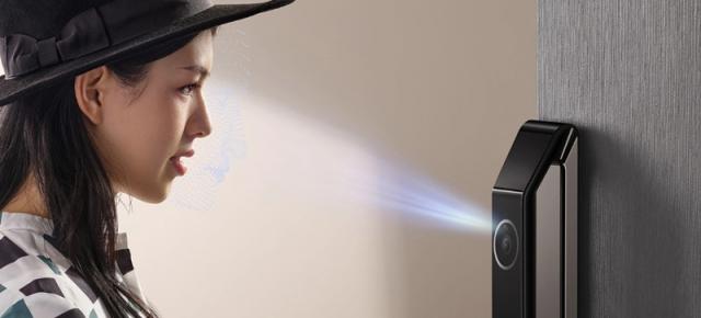 Huawei lansează Smart Door Lock Pro, o yală inteligentă cu Harmony OS și scanare facială 3D