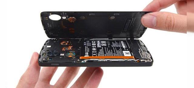 Nexus 5 desfăcut de iFixit, ușor de reparat și dotat cu componente Synaptics, Sandisk și SK Hynix (video)