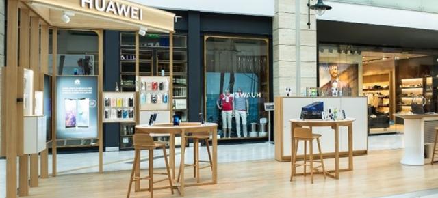 HUAWEI a pregătit un weekend plin de jocuri și cadouri în magazinul său din AFI Cotroceni; Iată cum te poți juca și câștiga premii sau vouchere