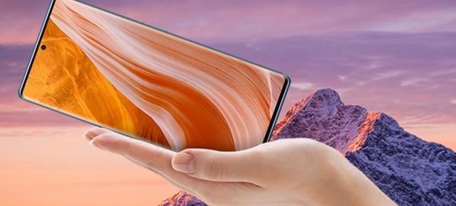 ZTE Axon 40 Pro a sosit, cu ecran curbat de 144 Hz, cameră de 108 MP 