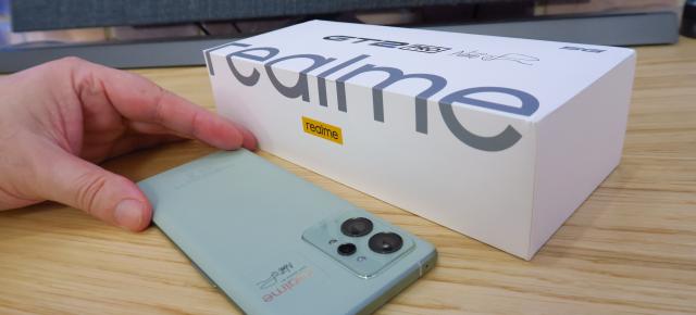 realme este singurul producător smartphone din top 5 care înregistrează o creștere anuală a livrărilor în Q1 2022 în Europa