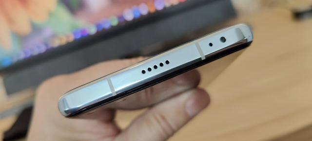 HONOR Magic4 Pro: Acustică stealth pe cifre, dar plăcută urechilor mele