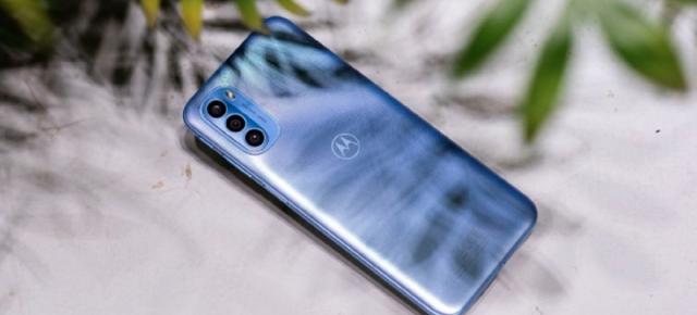 Turul Magazinelor #1132: Cel mai ieftin telefon cu ecran OLED, Xiaomi 12 la ofertă, TV OLED Philips cu retur 60 zile
