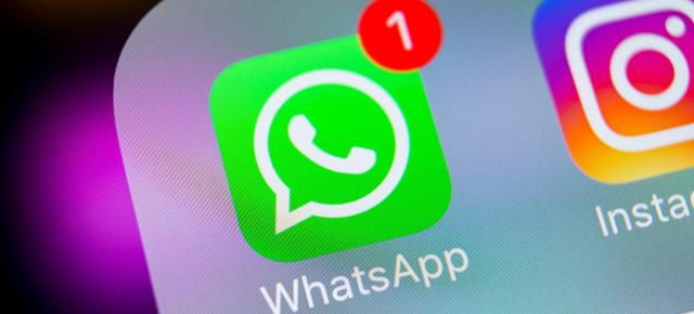 WhatsApp lucrează la aprobarea logării pe alt telefon, funcții legate de partajarea numărului, reacții la status