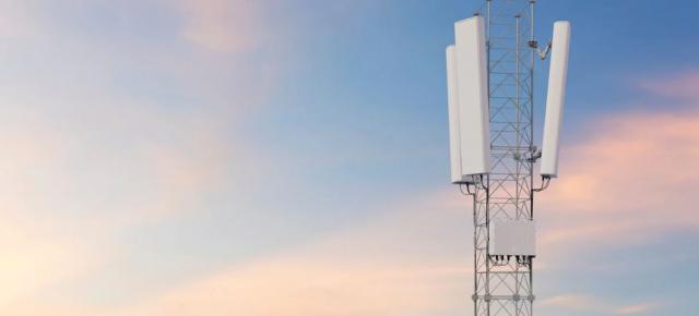 Ericsson lansează echipament de reţea 5G sustenabil, cu acoperire pentru 3 benzi de frecvenţe, consum redus