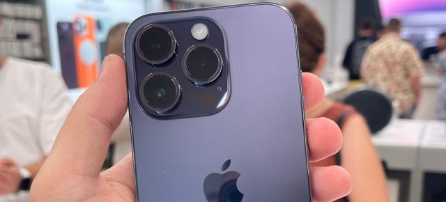iPhone-ul încă e cool: 9 din 10 adolescenţi americani deţin un iPhone