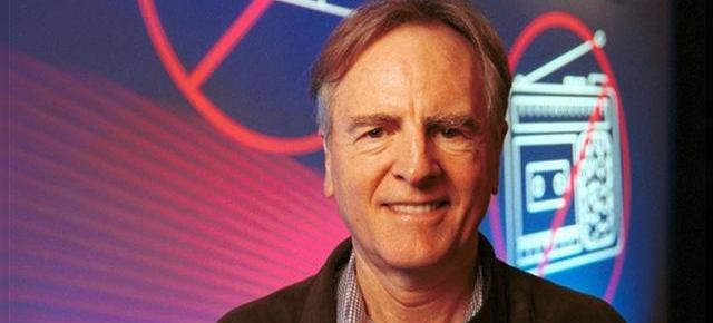 Fostul CEO Apple și Pepsi - John Sculley, e gata să intre pe piața smartphone