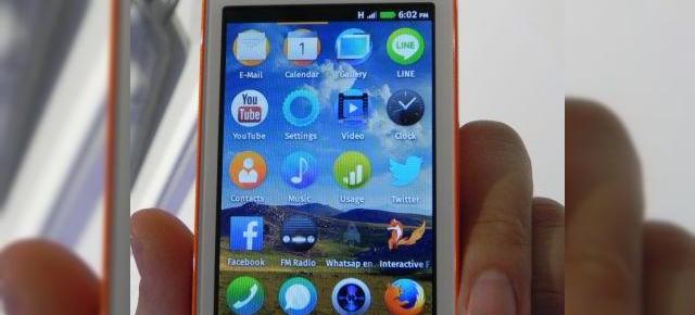 Alcatel One Touch Fire C hands-on preview: un terminal Firefox OS cu preț foarte accesibil (Retro MWC 2014 - Video)