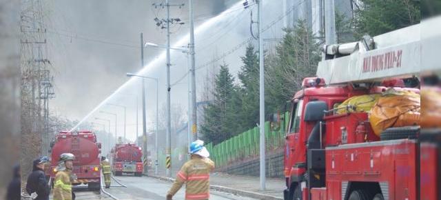 Un incendiu ce a avut loc Într-o fabrică care produce componente pentru Galaxy S5 ar putea compromite volumul de terminale ce vor fi livrate
