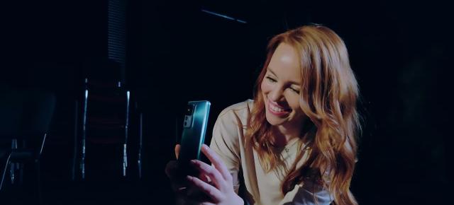 Xiaomi 12T Pro este folosit de regizorul Tudor Giurgiu pentru filmarea a 3 scurt metraje din seria "Make Moments Mega"