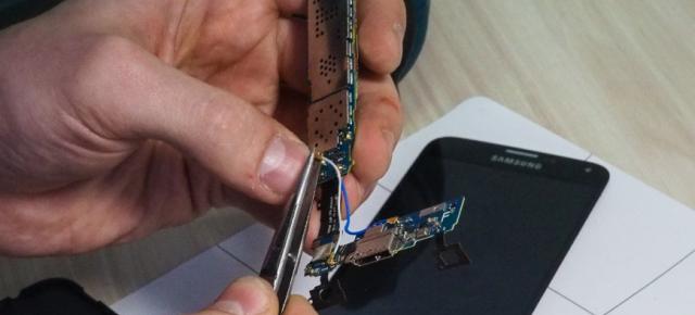 Samsung Galaxy S5 desfăcut și analizat: va fi destul de greu de reparat