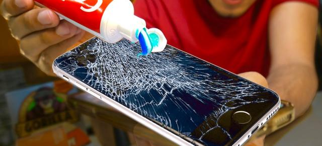 Pasta de dinţi care "repară" ecranul zgâriat de smartphone este doar un mit; Face mai mult rău decât bine