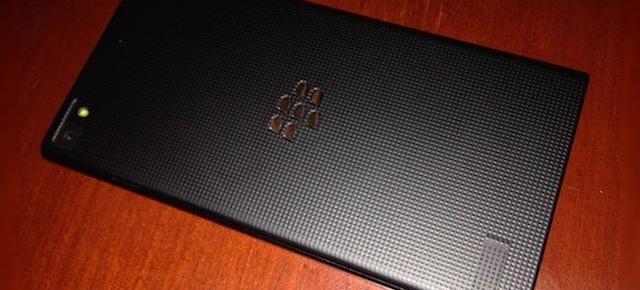 Smartphone-ul accesibil BlackBerry Z3 apare În noi imagini live