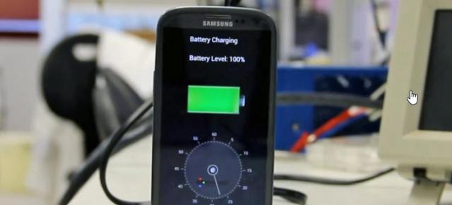 Un prototip de Încărcător/baterie din Israel Încarcă telefoanele Galaxy S În doar 30 de secunde (Video)