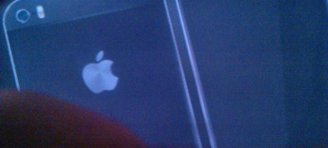 iPhone 6 apare În noi fotografii realizate cu Google Glass; acestea ar putea prezenta design-ul final al produsului