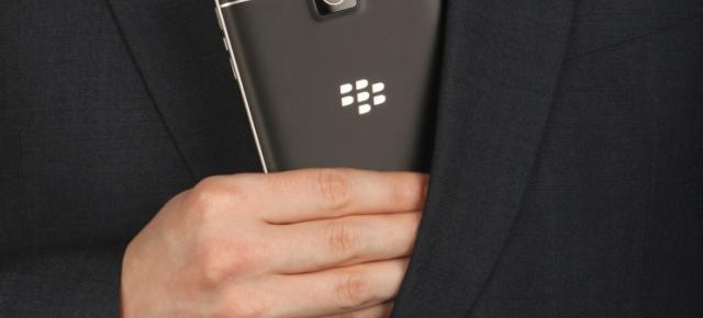 BlackBerry Passport Își face apariția În cadrul unui prim video hands-on