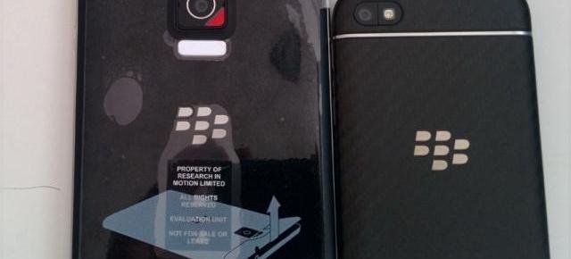 BlackBerry Passport apare Într-o nouă galerie de fotografii hands on, comparat cu BlackBerry Q10